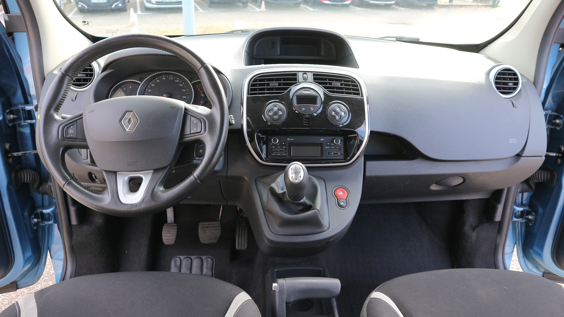RENAULT KANGOO II HANDICAPE<br>1.5 DCI 90CH ENERGY INTENS TPMR – Image 6